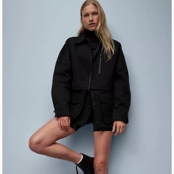 Lululemon Athletica Glyde 2 in 1 adaptable jacket blk pockets snap cuffs coat
